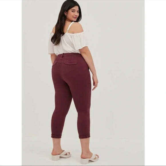 NWT TORRID Stretch Cropped Twill Chino Pant - Picture 5 of 14